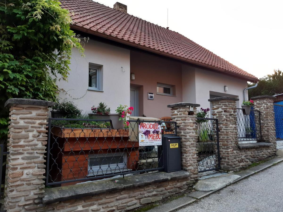 Apartment Adela Hluboká nad Vltavou Dış mekan fotoğraf