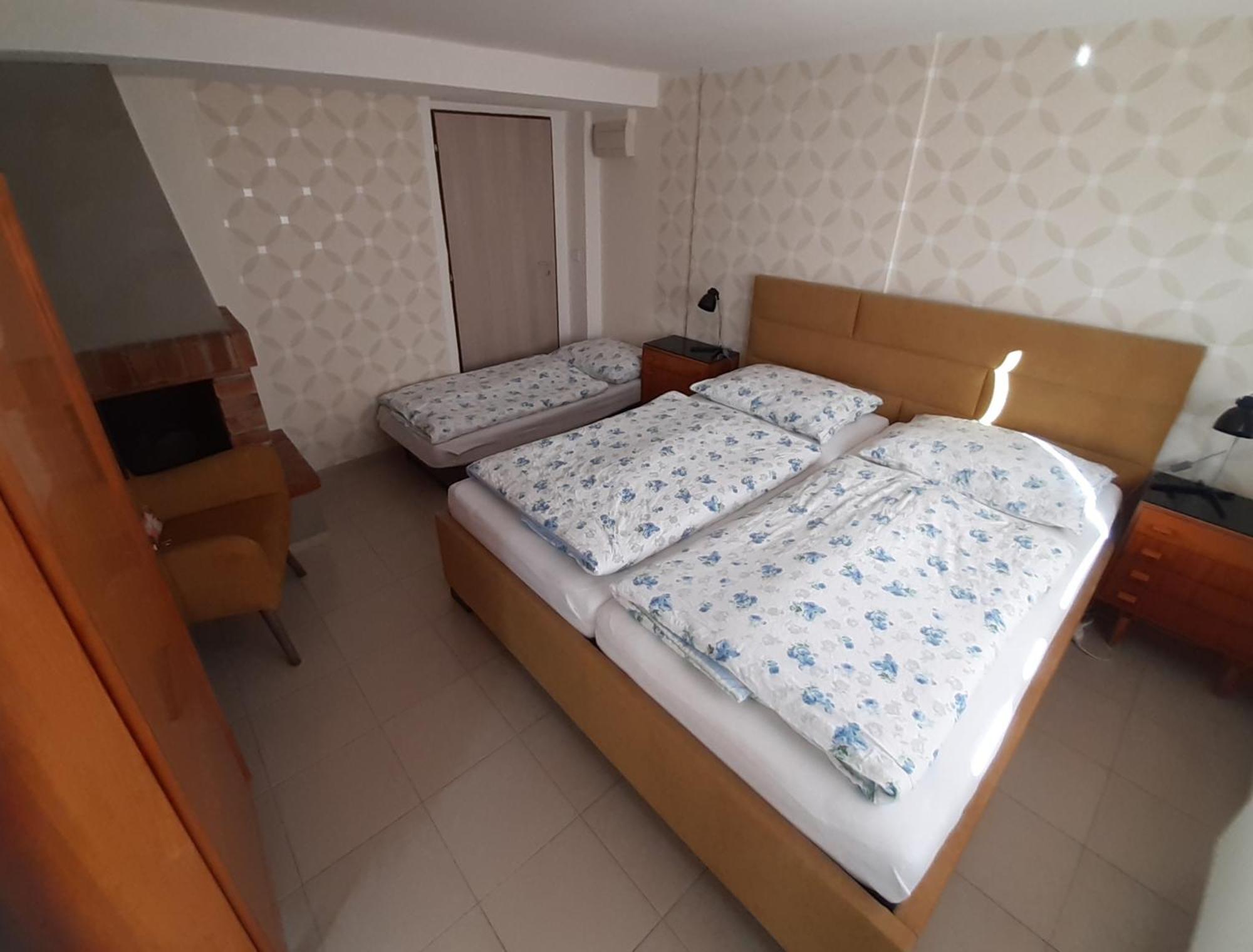 Apartment Adela Hluboká nad Vltavou Dış mekan fotoğraf